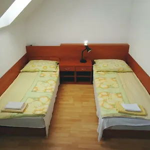 Ewa Nocleg ze śniadaniem Warszawa